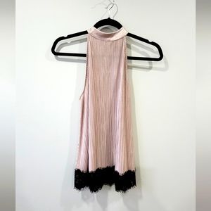 Chelsea28 Metallic Blush Sleeveless Lace Blouse - Size XXS (fits XS-S)